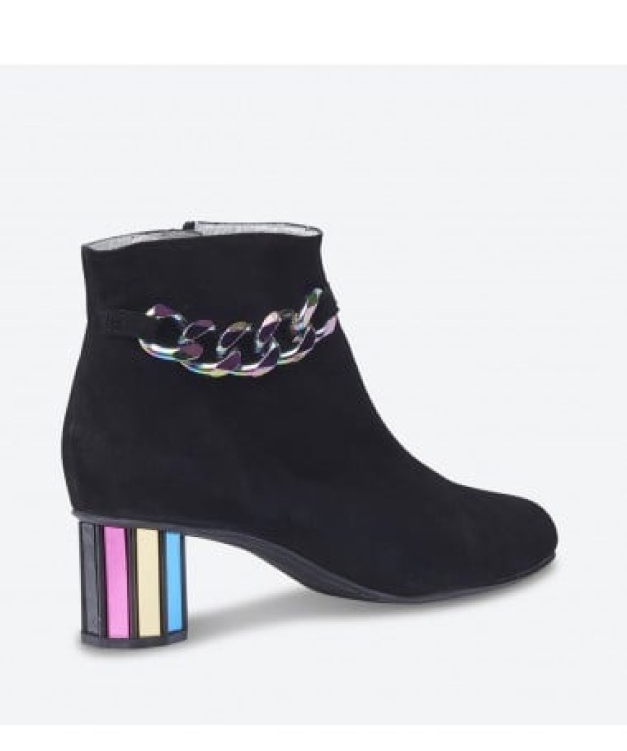 Boots Azuree Cannes | Boots Tamba