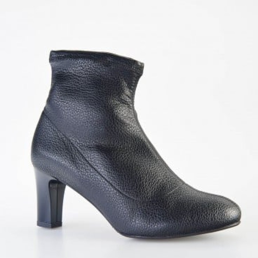 Boots Azuree Cannes | Boots Bomiso