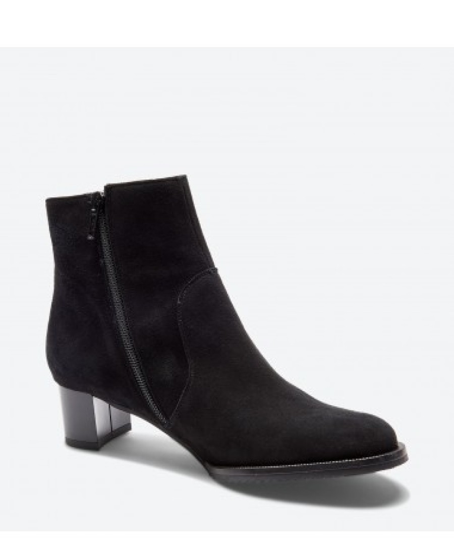 Boots Azuree Cannes | Tavil